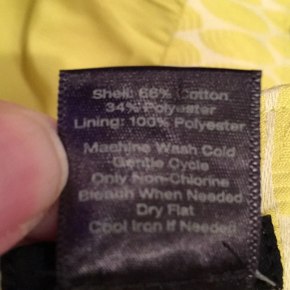 Ann Taylor excellent ann